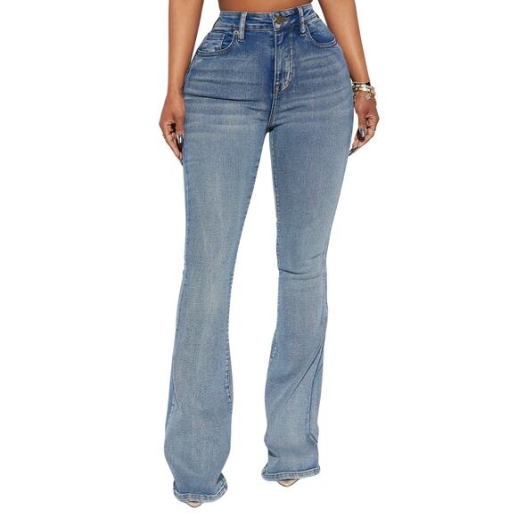 Fashion Nova Jeans Size 7 Gemma Sculpting Stretch Flare Wash Distressed Blue New - Picture 1 of 13